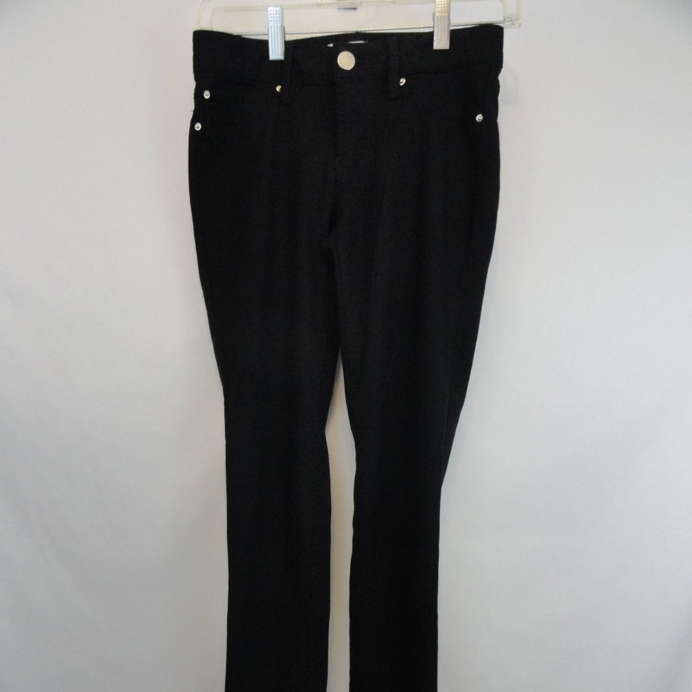 YMI womens/juniors black jegging pants, size medium. (A11)